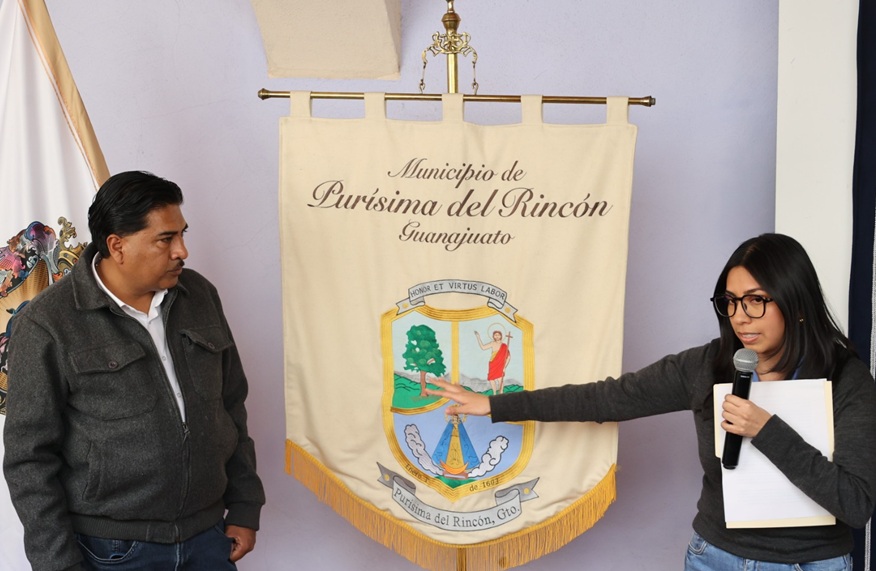 Presenta Purísima escudos de los 46 municipios