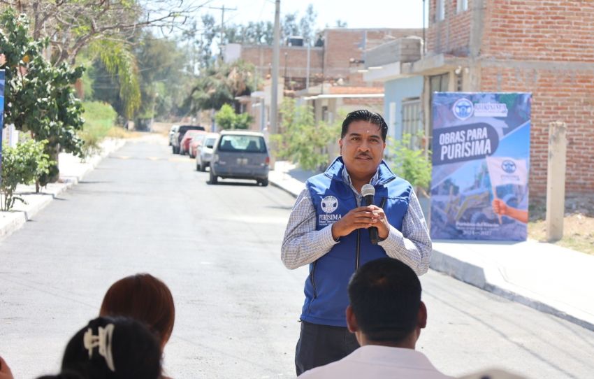 Purísima inaugura nuevos asfaltados
