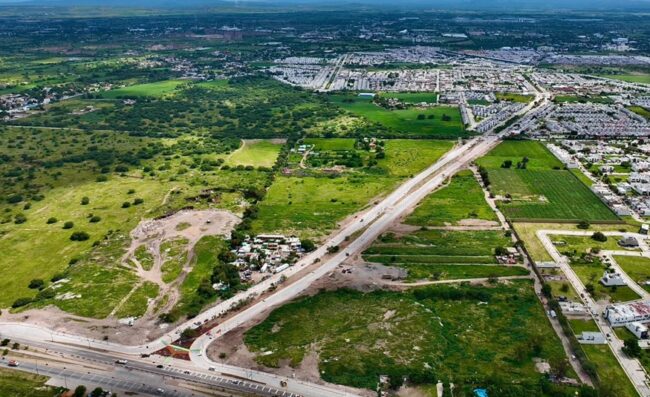 Bulevar Aeropuerto Eje Metropolitano León Guanajuato
