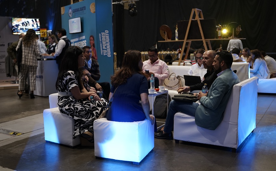 Conectan a empresas con 40 compradores internacionales