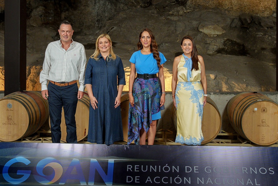Lidera Libia a Gobernadores panistas Lidera Libia a Gobernadores panistas