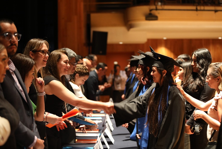 Con capacitación abren oportunidades a jóvenes Guanajuatenses Con capacitación abren oportunidades a jóvenes Guanajuatenses