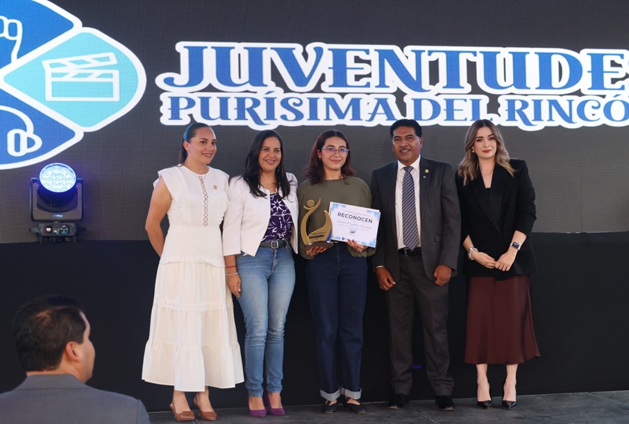 Reconoce Purísima talento y liderazgo de Juventudes Reconoce Purísima talento y liderazgo de Juventudes