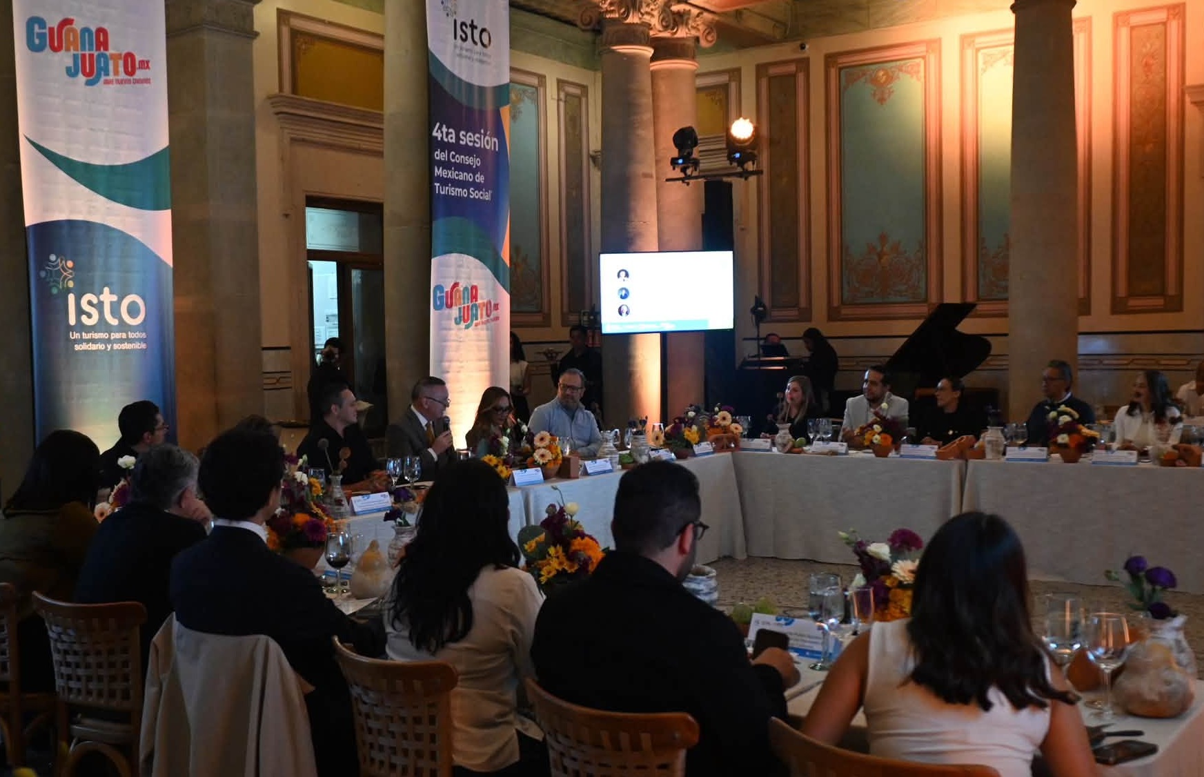 Impulsan 5 compromisos para fortalecer Turismo Social