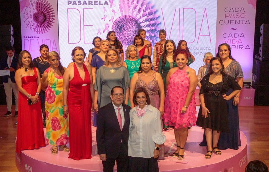 Protagonizan 60 mujeres la Pasarela de Vida Protagonizan 60 mujeres la Pasarela de Vida